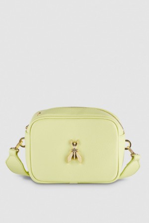 Patrizia Pepe Fly Camera Leather Shoulder Bag Geel | MYL491752